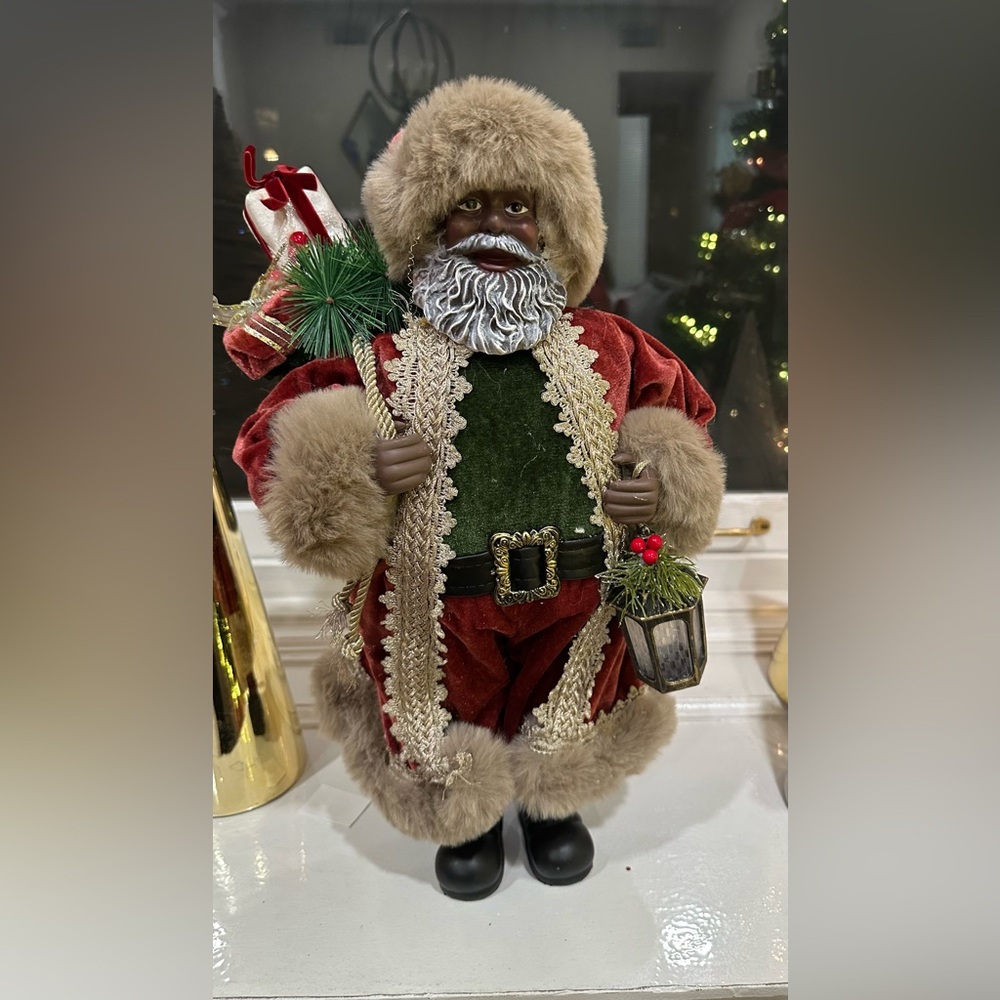18” Black Santa Claus Figurine CVS